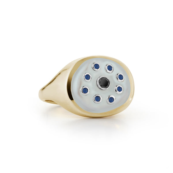 Les Yeux Signet Ring